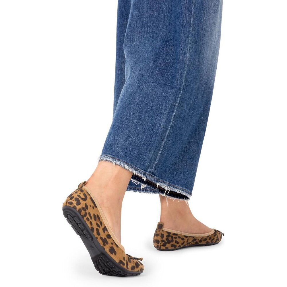 Women's Leopard Flats Foldable Ballet Bowknot Round Toe Comfort Light Weight - Picture 2 of 9